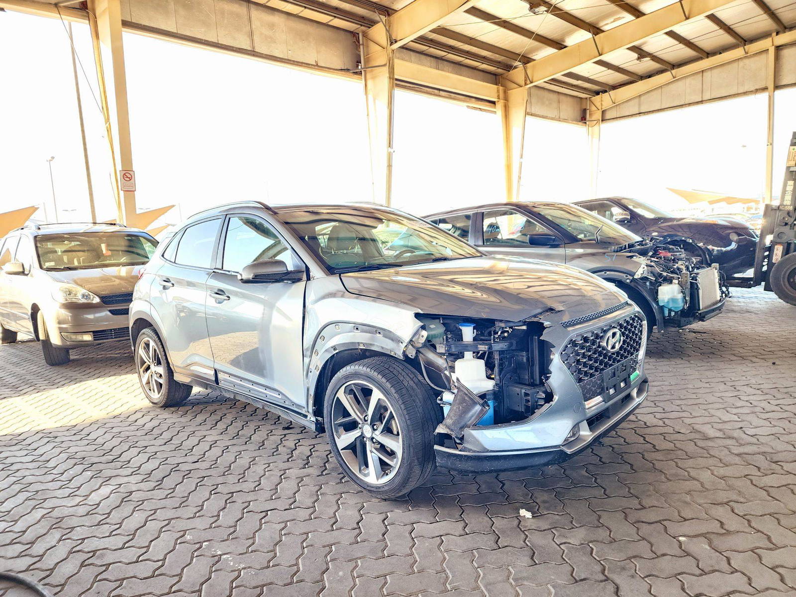 2020 HYUNDAI KONA — 156249 Miles — Lot 50LU548028 — Souq - Marhaba Auctions Used Cars - Image 4