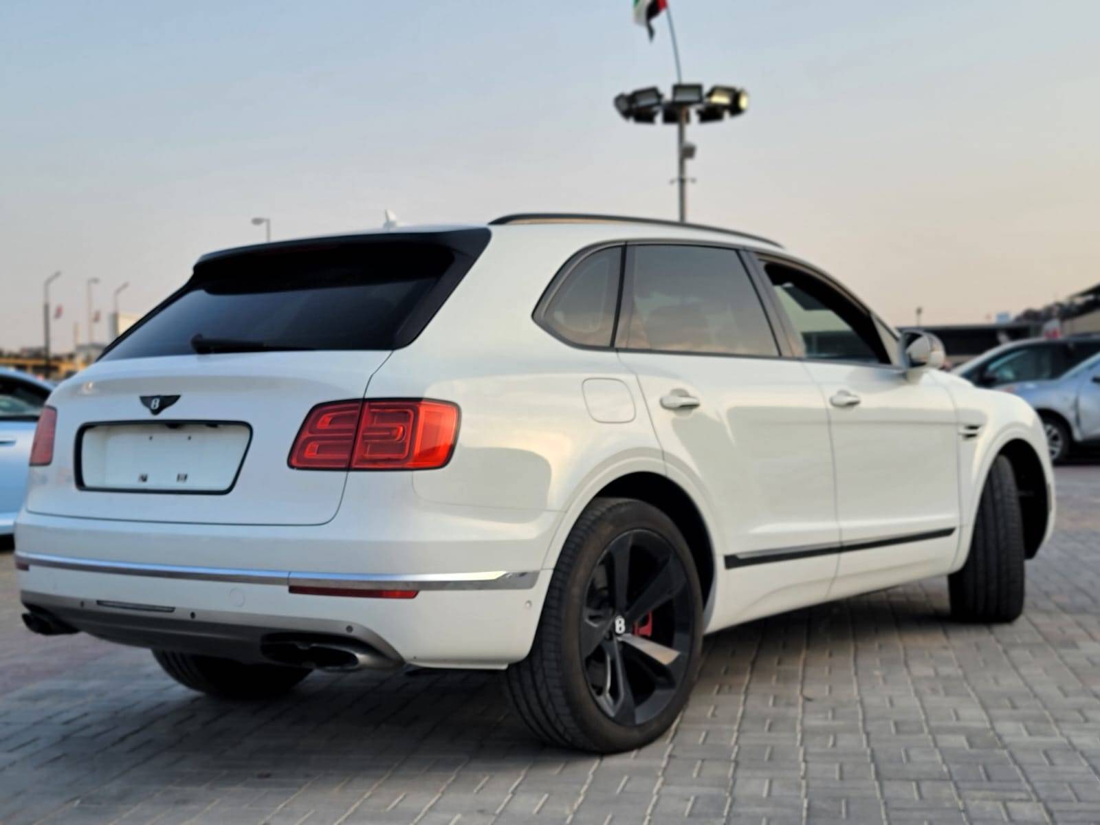 BENTLEY BENTAYGA 2019 - Marhaba Auction Used Cars - Image 6