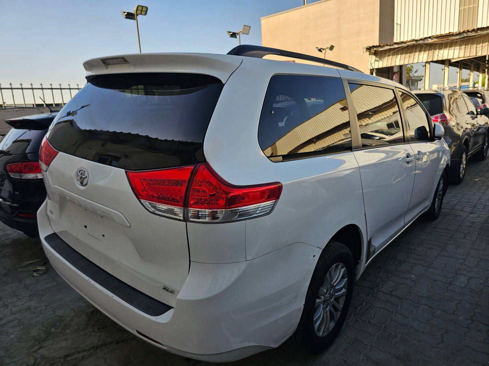TOYOTA SIENNA 2013 - Marhaba Auction Used Cars - Image 4