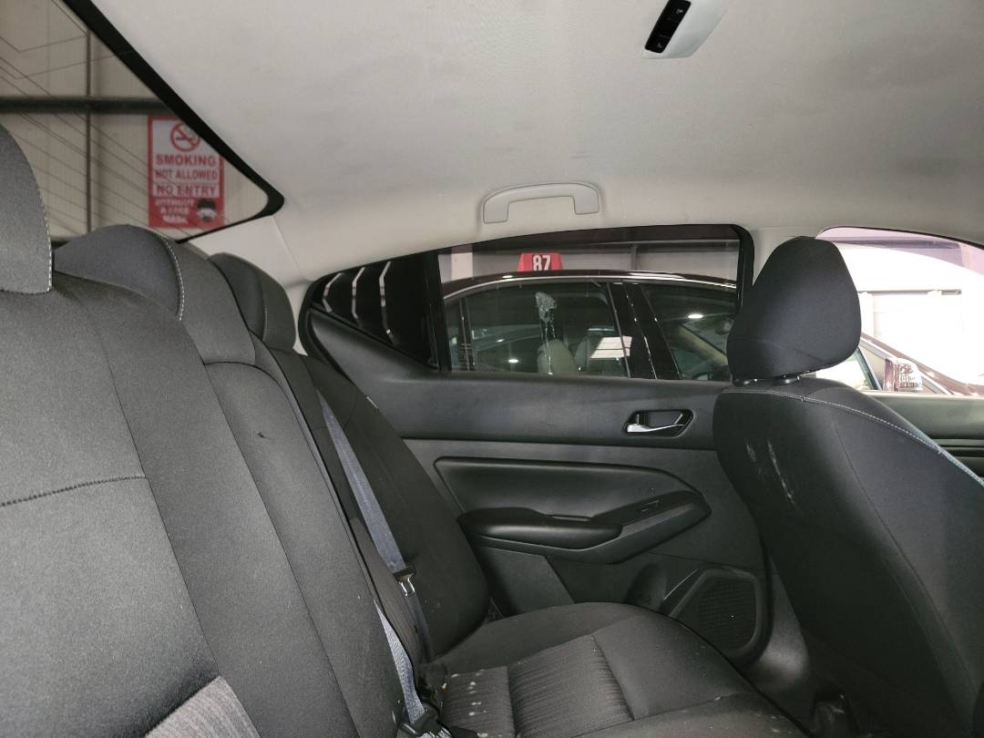2021 NISSAN ALTIMA — 122772 Miles — Lot 42427594 — Souq - Marhaba Auctions Used Cars - Image 5
