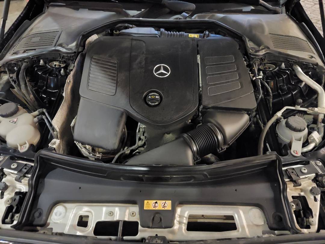 2022 MERCEDES BENZ C300 — 26342 Miles — Lot NR009452 — Main - Marhaba Auctions Used Cars - Image 15