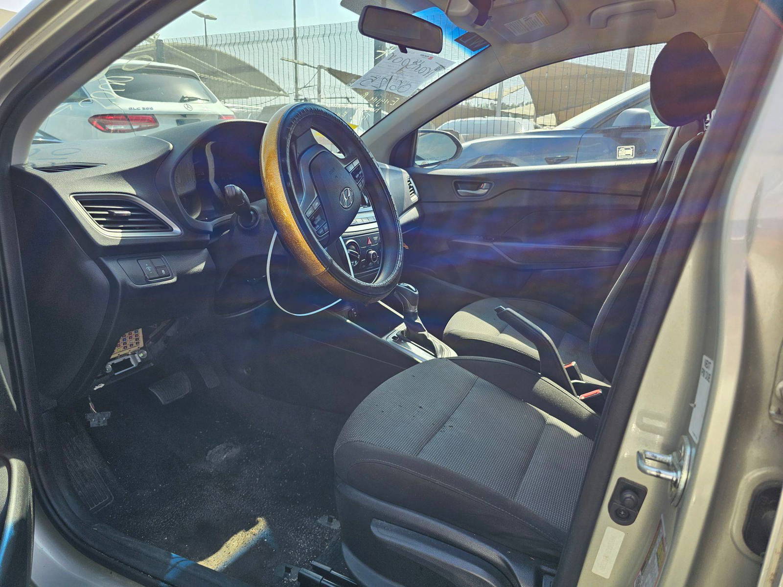 2018 HYUNDAI ACCENT — 115694 Miles — Lot 351346 — Souq - Marhaba Auctions Used Cars - Image 8