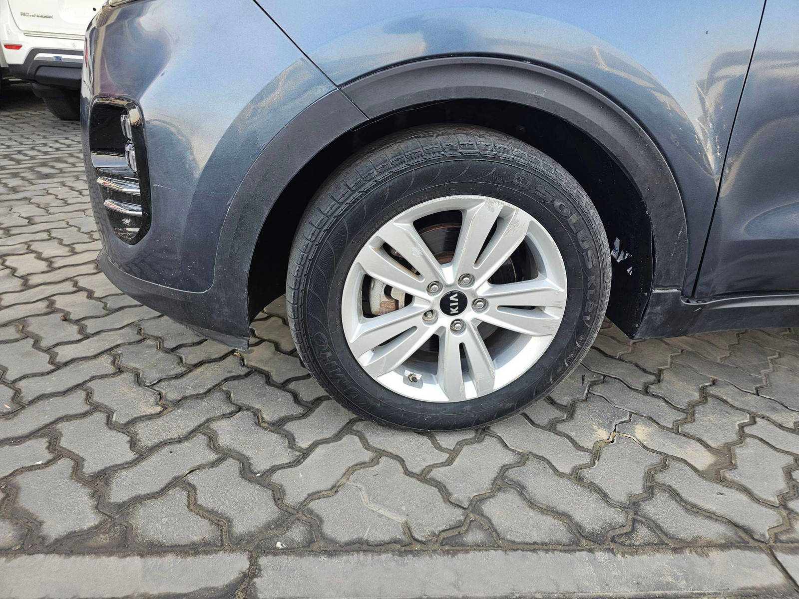 2018 KIA SPORTAGE — 184471 Miles — Lot AC1J7448737 — Souq - Marhaba Auctions Used Cars - Image 10