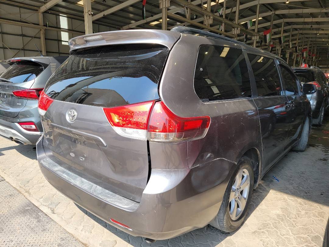 2011 TOYOTA SIENNA — 236605 Miles — Lot 45518 — Main - Marhaba Auctions Used Cars - Image 5