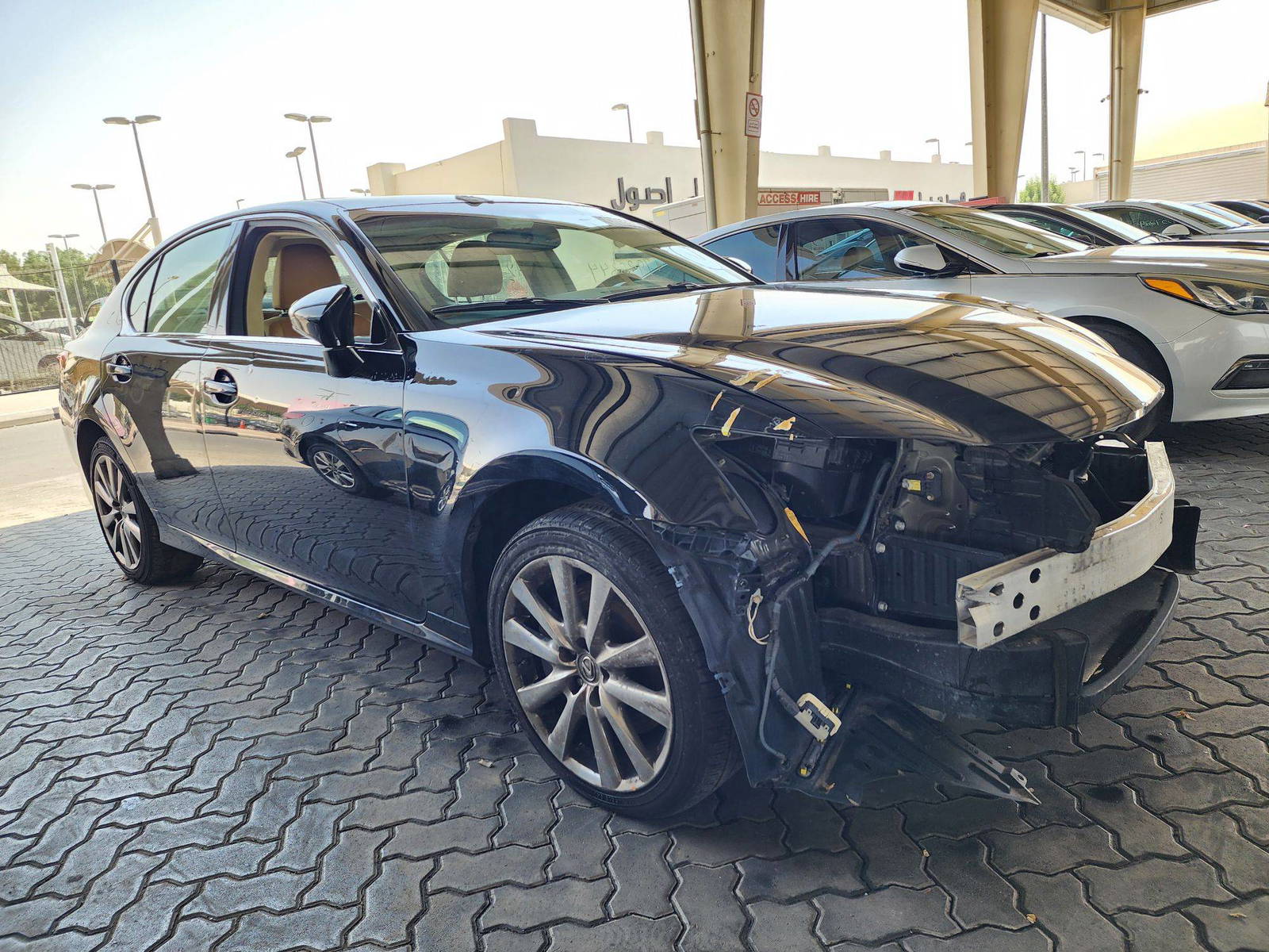 2013 LEXUS GS 350 — 115755 Miles — Lot D5006072 — Souq - Marhaba Auctions Used Cars - Image 4