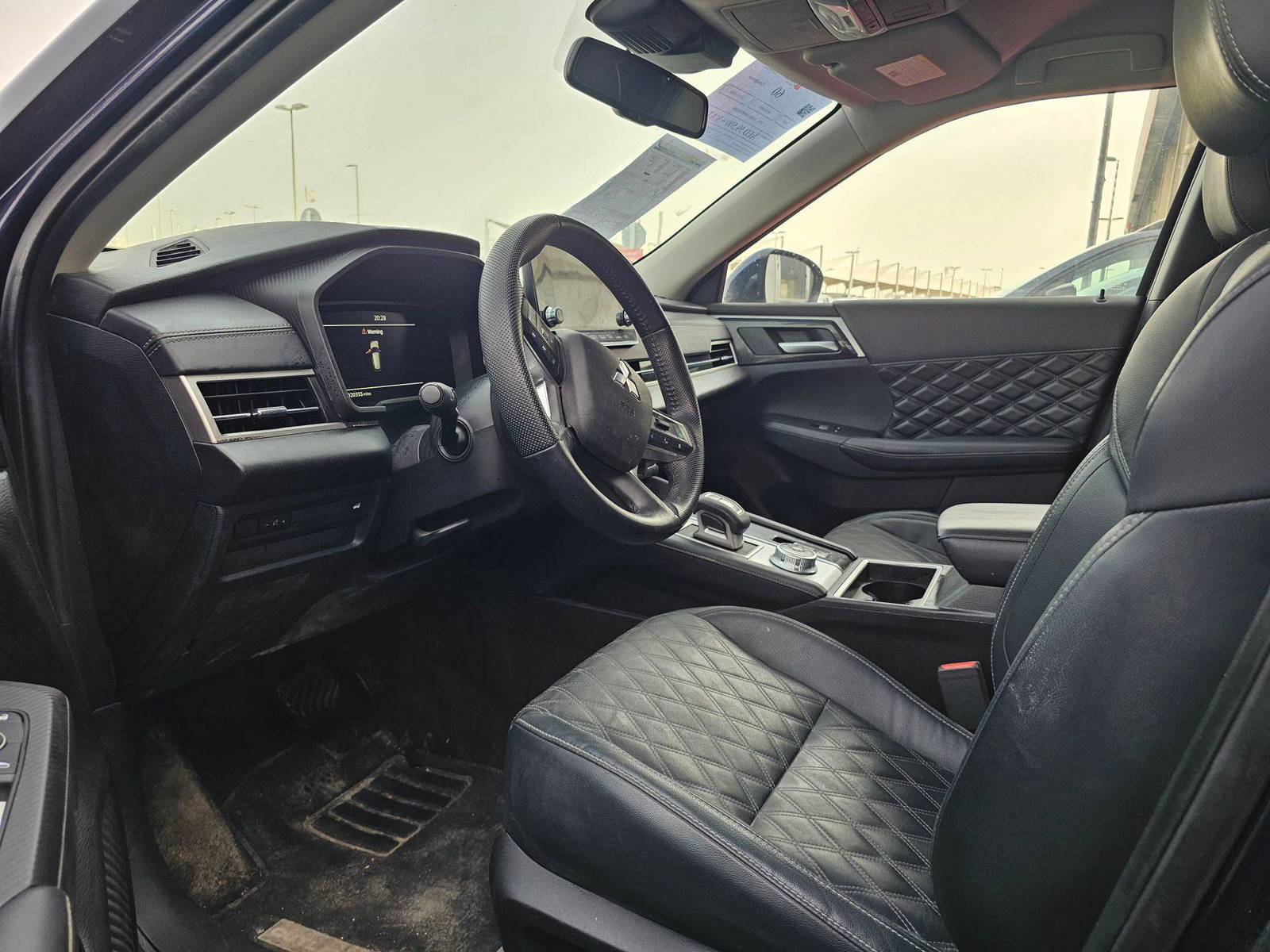 2023 MITSUBISHI OUTLANDER — 20355 Miles — Lot 89PZ036800 — Souq - Marhaba Auctions Used Cars - Image 8