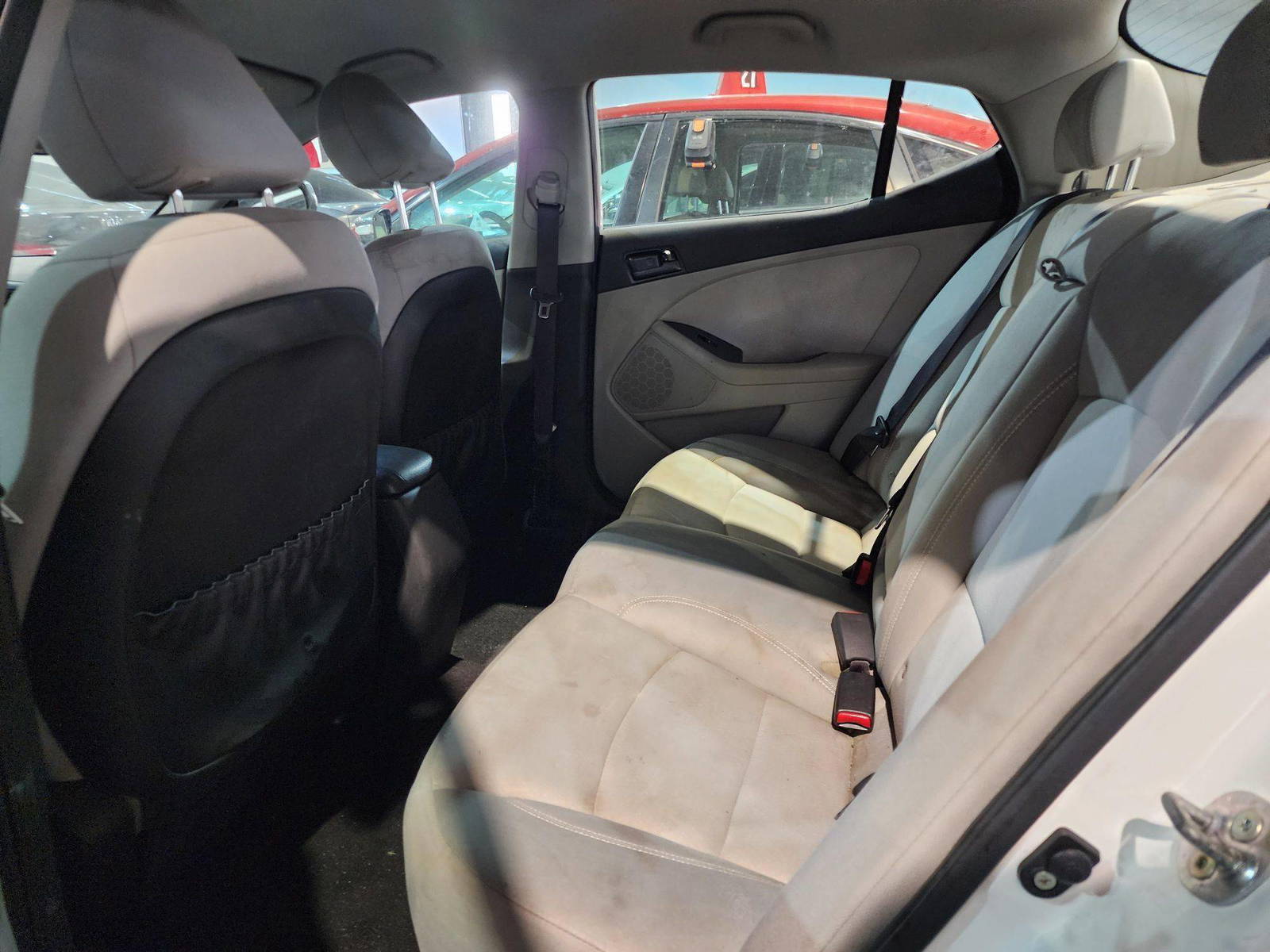 2013 KIA OPTIMA — 133168 Miles — Lot 40222984 — Al Quoz - Marhaba Auctions Used Cars - Image 7