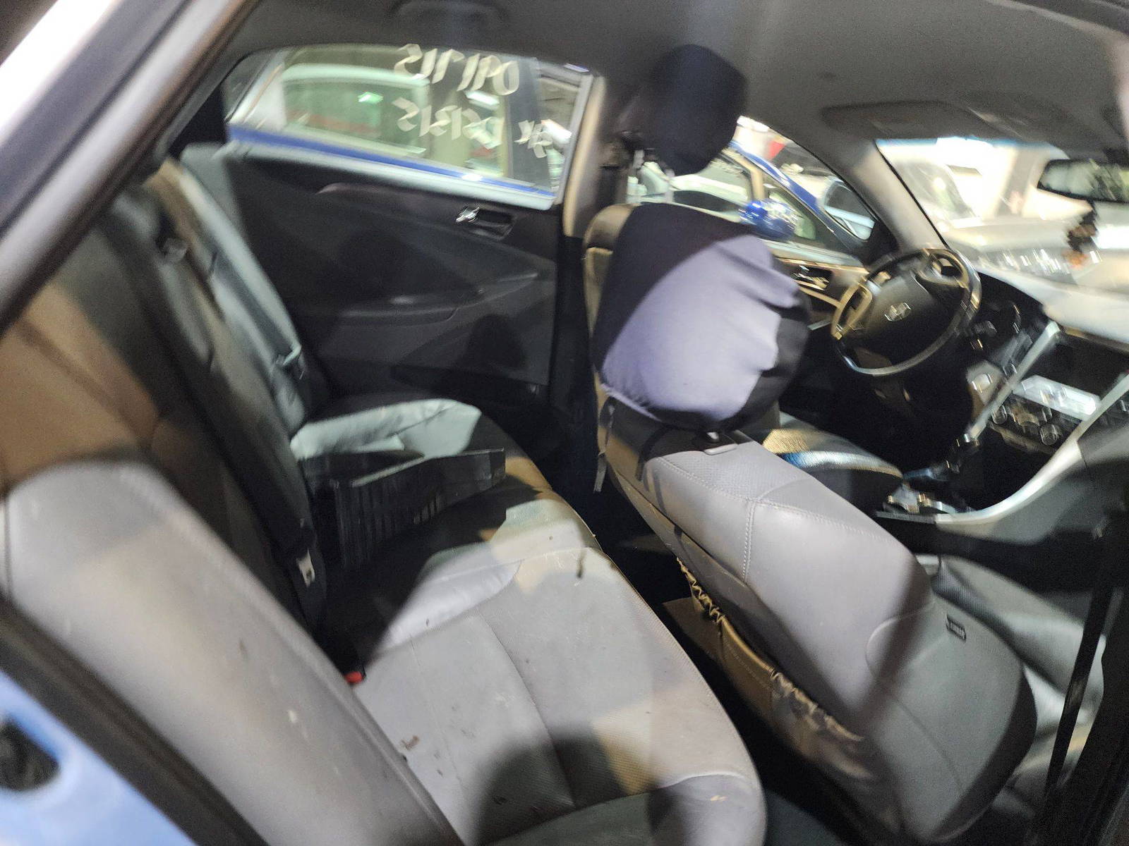 2013 HYUNDAI SONATA — 193258 Miles — Lot 091715 — Souq - Marhaba Auctions Used Cars - Image 7