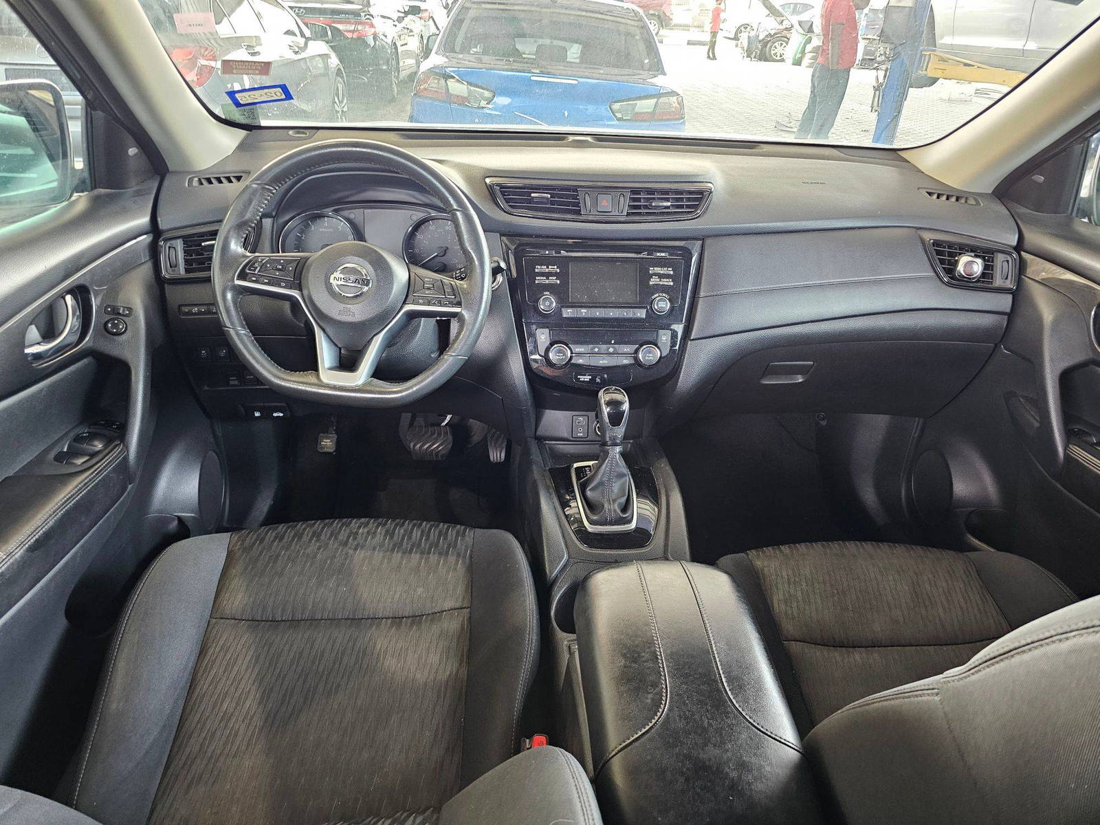 2017 NISSAN ROGUE — 170465 Miles — Lot 48722665 — Souq - Marhaba Auctions Used Cars - Image 7