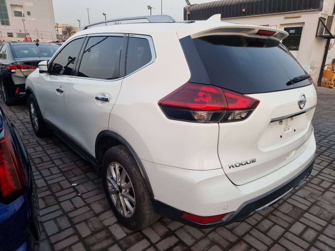 2020 NISSAN ROGUE — 170942 Miles — Lot 215478 — Ind. 12 - Marhaba Auctions Used Cars - Image 5