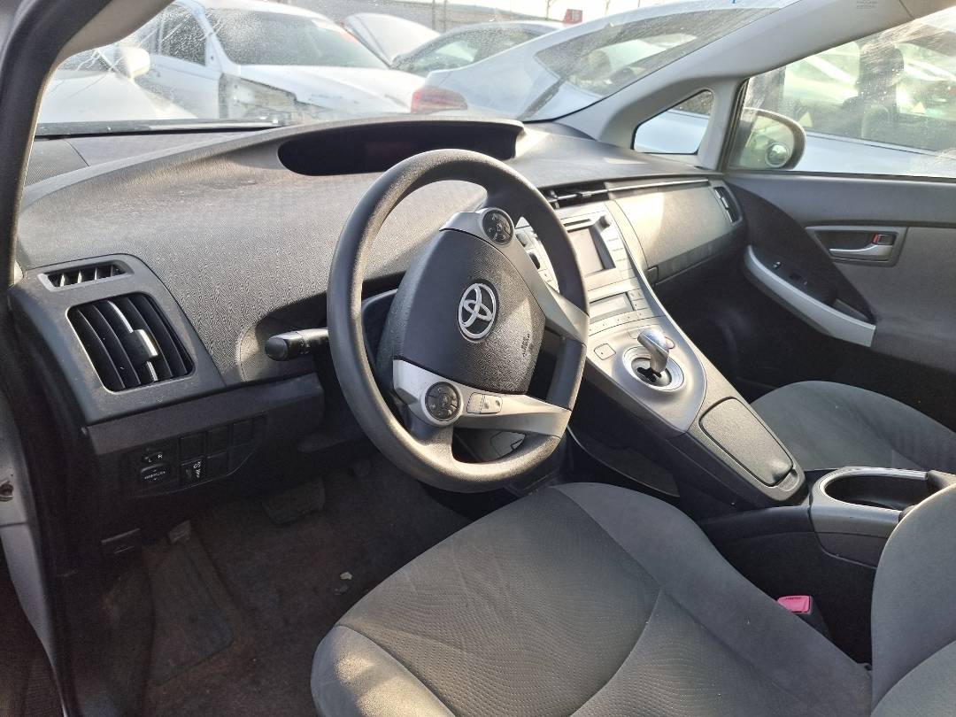 2012 TOYOTA PRIUS — 241621 Miles — Lot 387007 — Ind. 12 - Marhaba Auctions Used Cars - Image 6