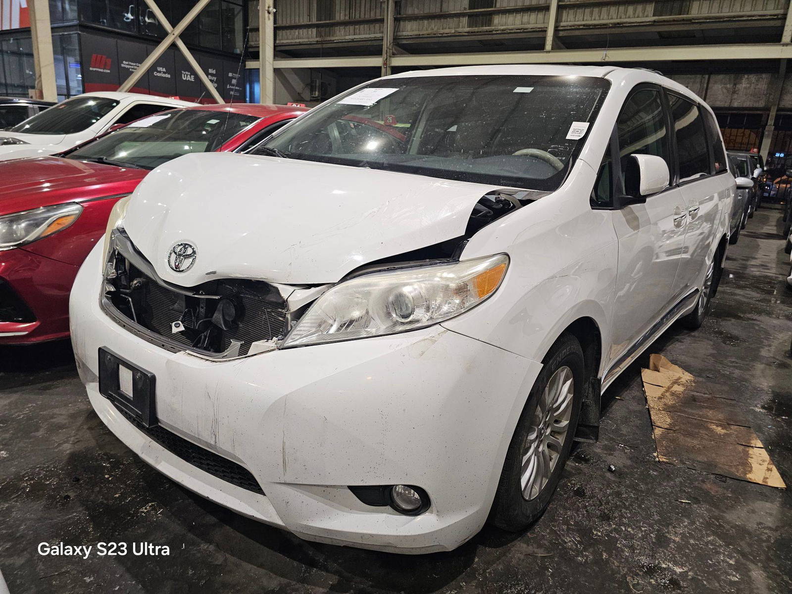 2014 TOYOTA SIENNA — 210970 Miles — Lot 9ES438989 — Main - Marhaba Auctions Used Cars - Image 5