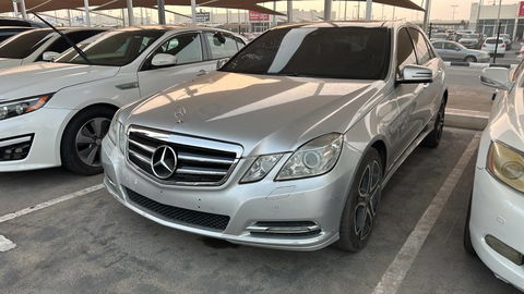 2011 MERCEDES BENZ E-300 at Marhaba Auctions