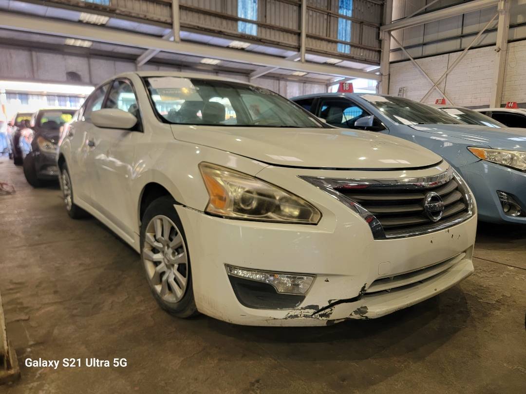 2014 NISSAN ALTIMA — 176605 Miles — Lot EC121033 — Main - Marhaba Auctions Used Cars - Image 4