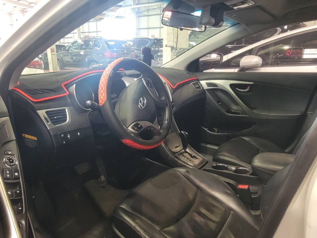 2013 HYUNDAI AVANTE — 152581 KM — Lot 783409 — Main - Marhaba Auctions Used Cars - Image 6