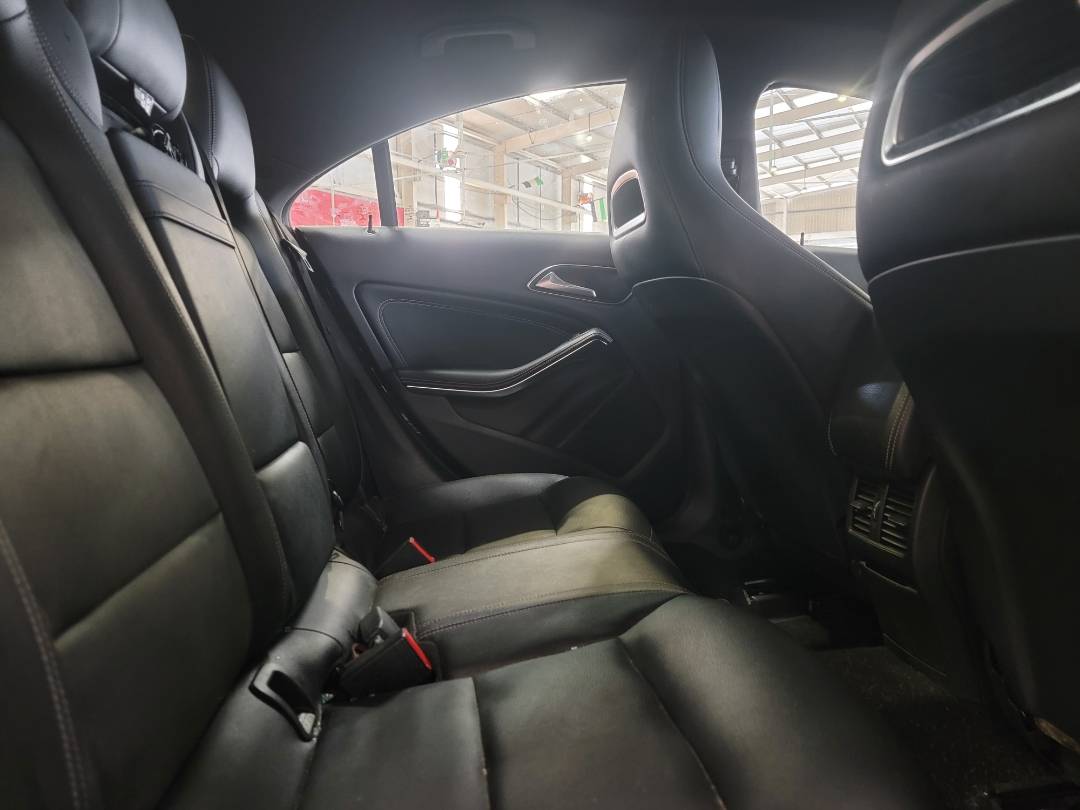 2017 MERCEDES BENZ CLA 250 — 102502 Miles — Lot HN468641 - Marhaba Auctions Used Cars - Image 7