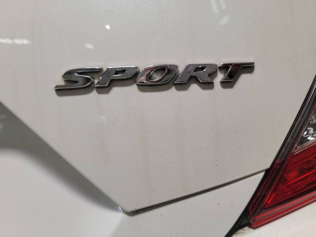 2019 HONDA CIVIC — 53612 Miles — Lot 37697365 - Marhaba Auctions Used Cars - Image 5