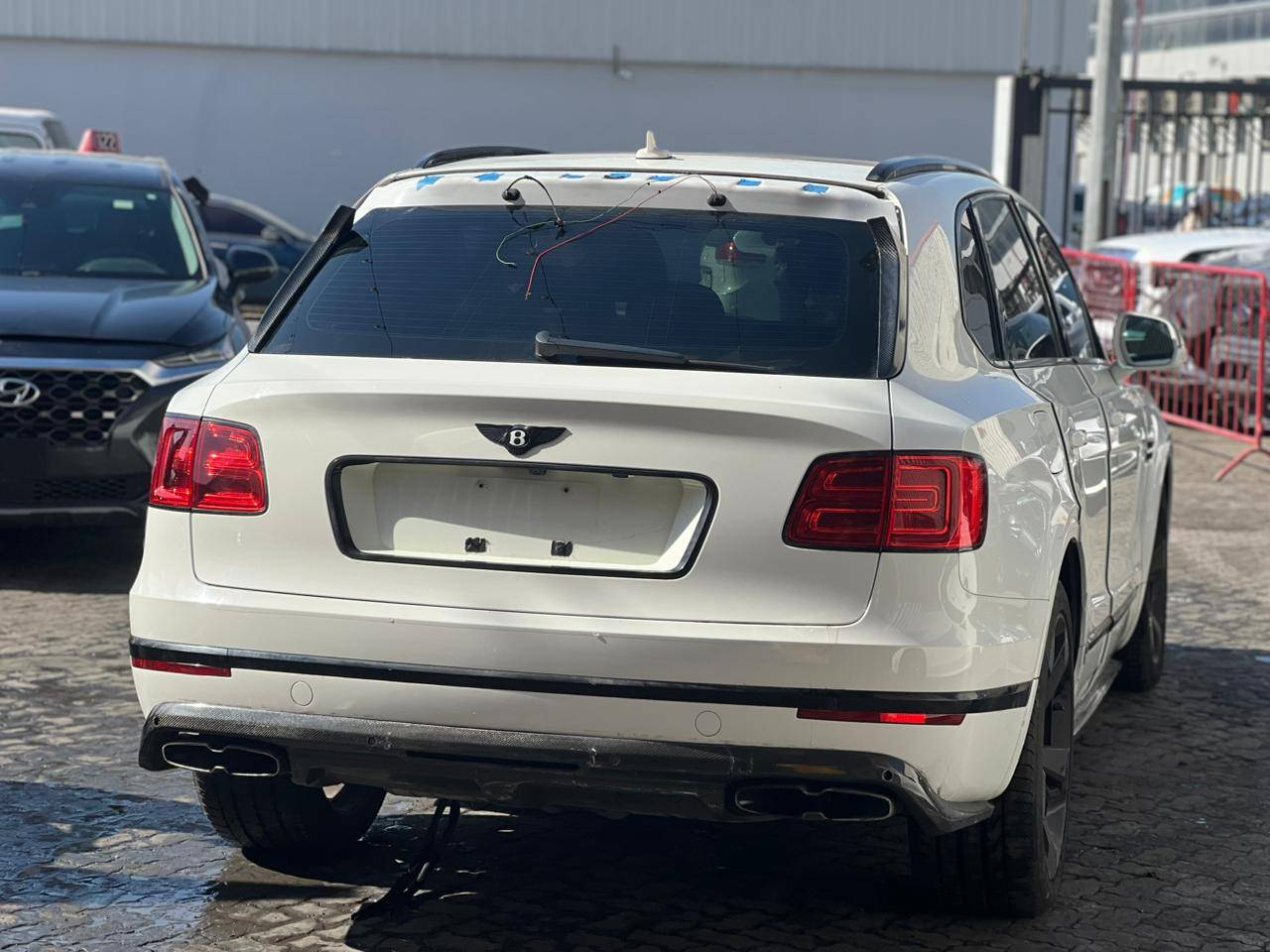 BENTLEY BENTAYGA 2019 - Marhaba Auction Used Cars - Image 5