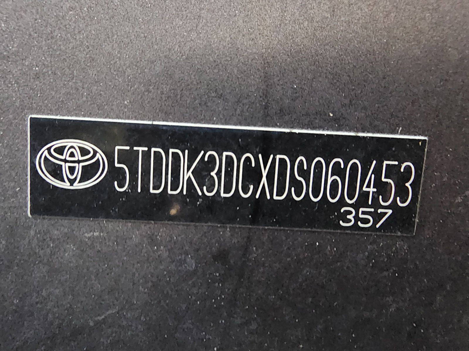 2013 TOYOTA SIENNA — 165275 Miles — Lot 060453 — Main - Marhaba Auctions Used Cars - Image 12