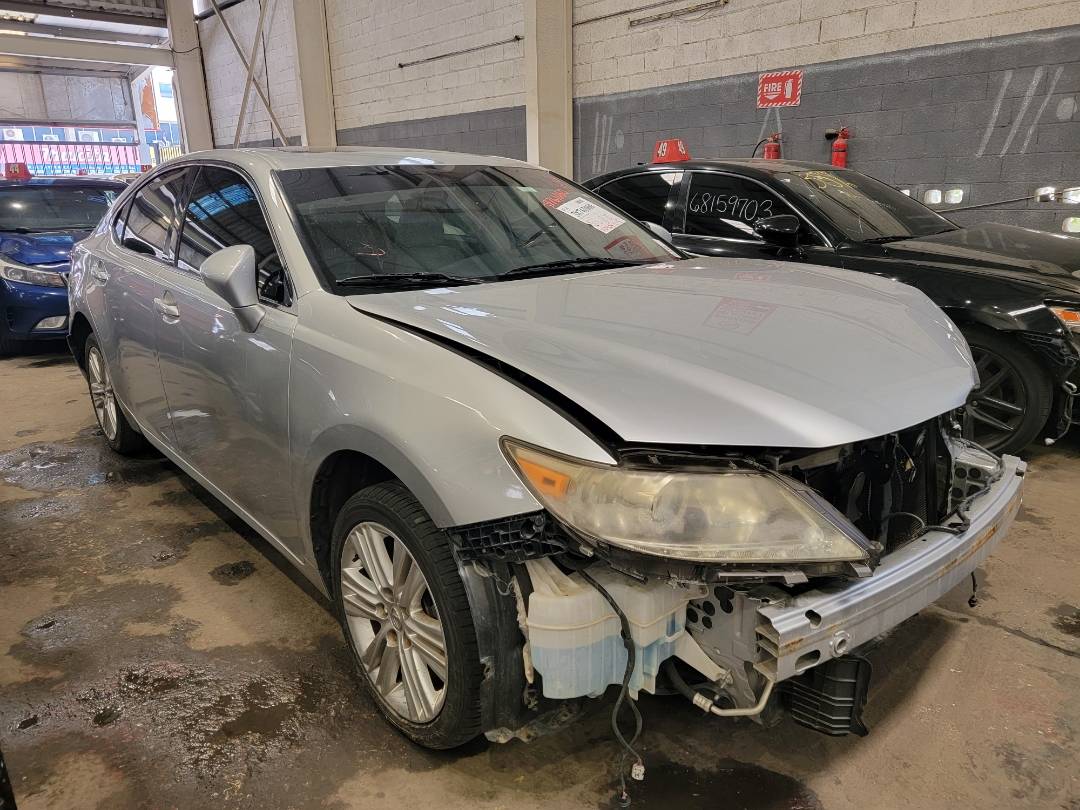 2013 LEXUS ES 350 — 140905 Miles — Lot 38761060 — Souq - Marhaba Auctions Used Cars - Image 4