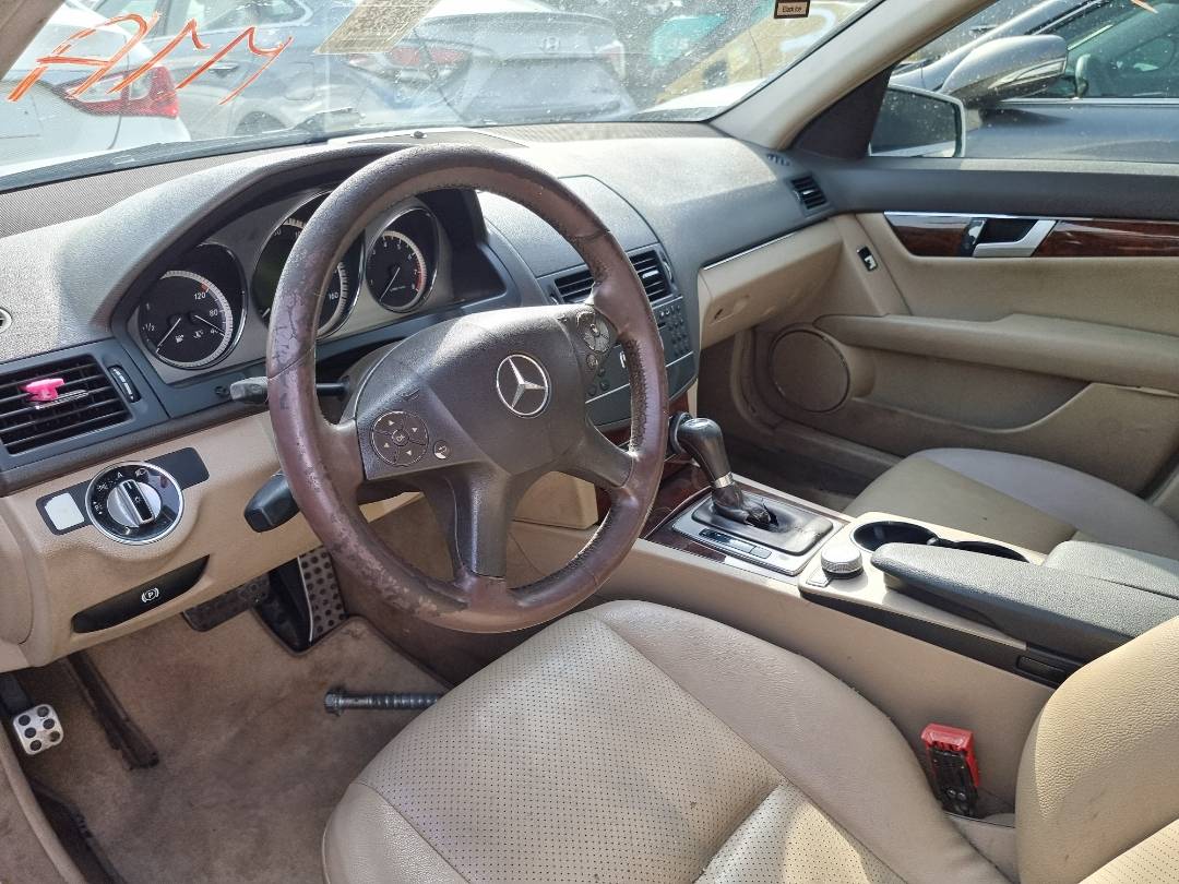 MERCEDES BENZ C300 2011 - Marhaba Auction Used Cars - Image 8
