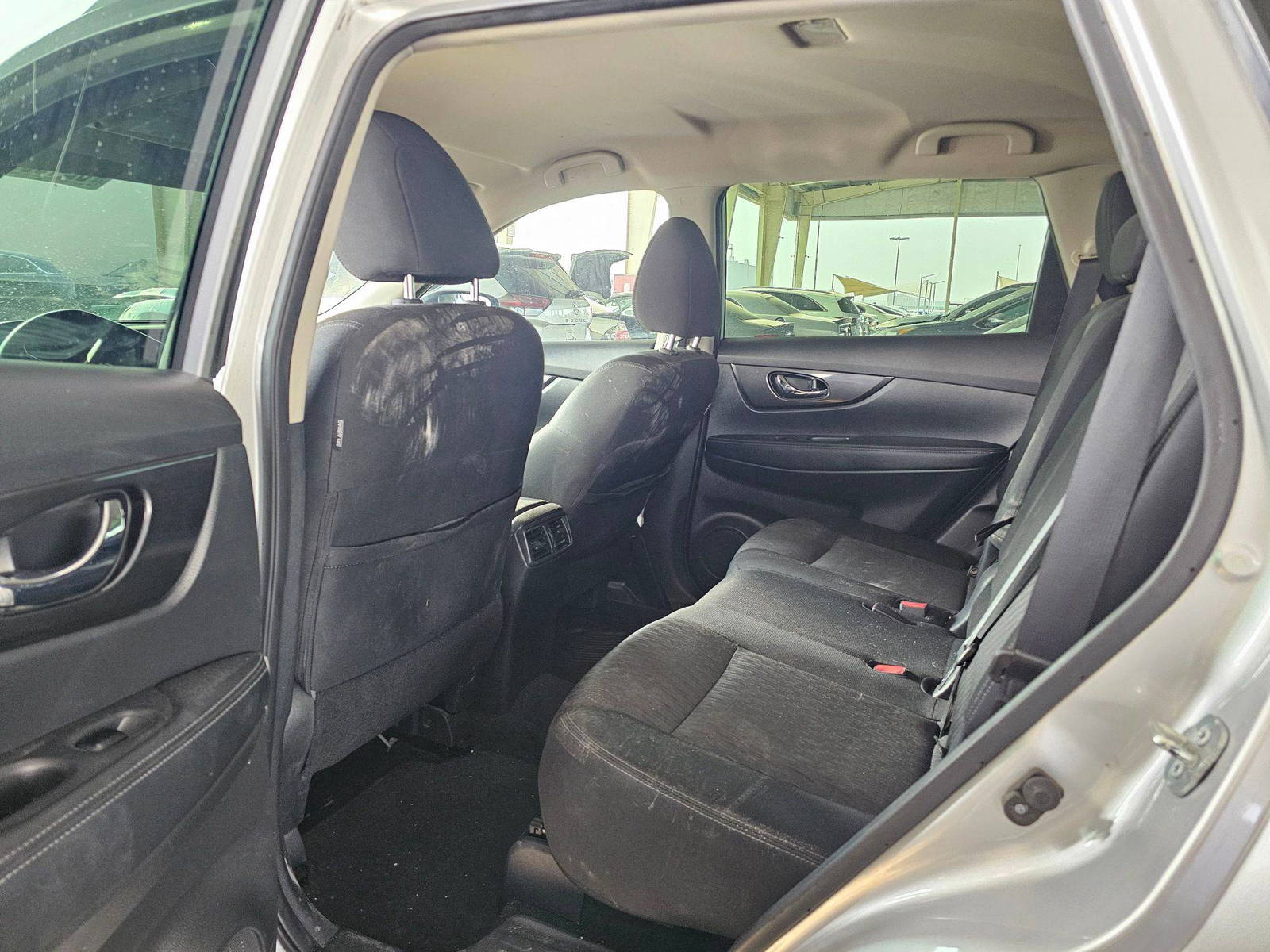 2019 NISSAN ROGUE — 140076 Miles — Lot 5KP517820 — Souq - Marhaba Auctions Used Cars - Image 6