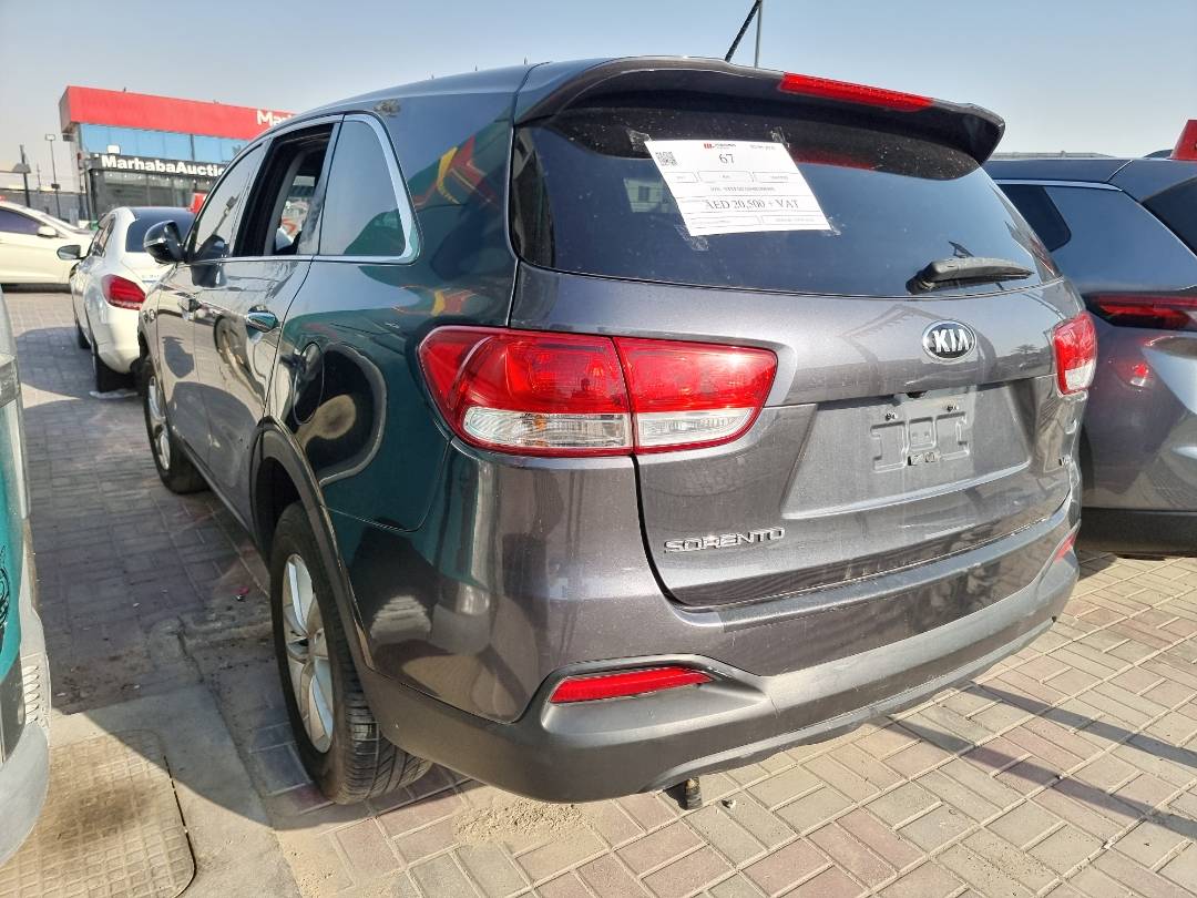 KIA SORENTO 2017 - Marhaba Auction Used Cars - Image 4
