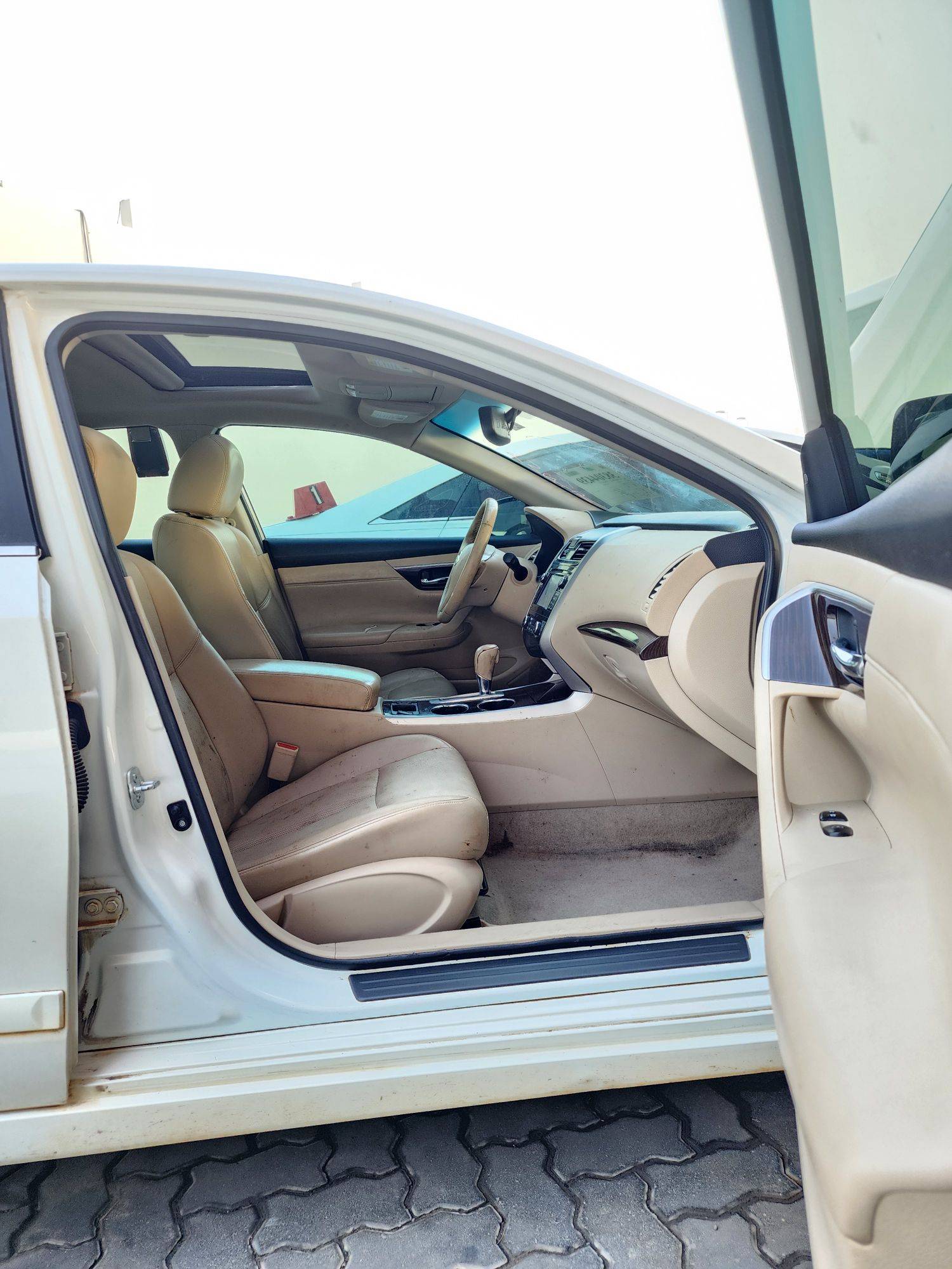 2014 NISSAN ALTIMA — 138262 Miles — Lot 38304439 — Souq - Marhaba Auctions Used Cars - Image 8