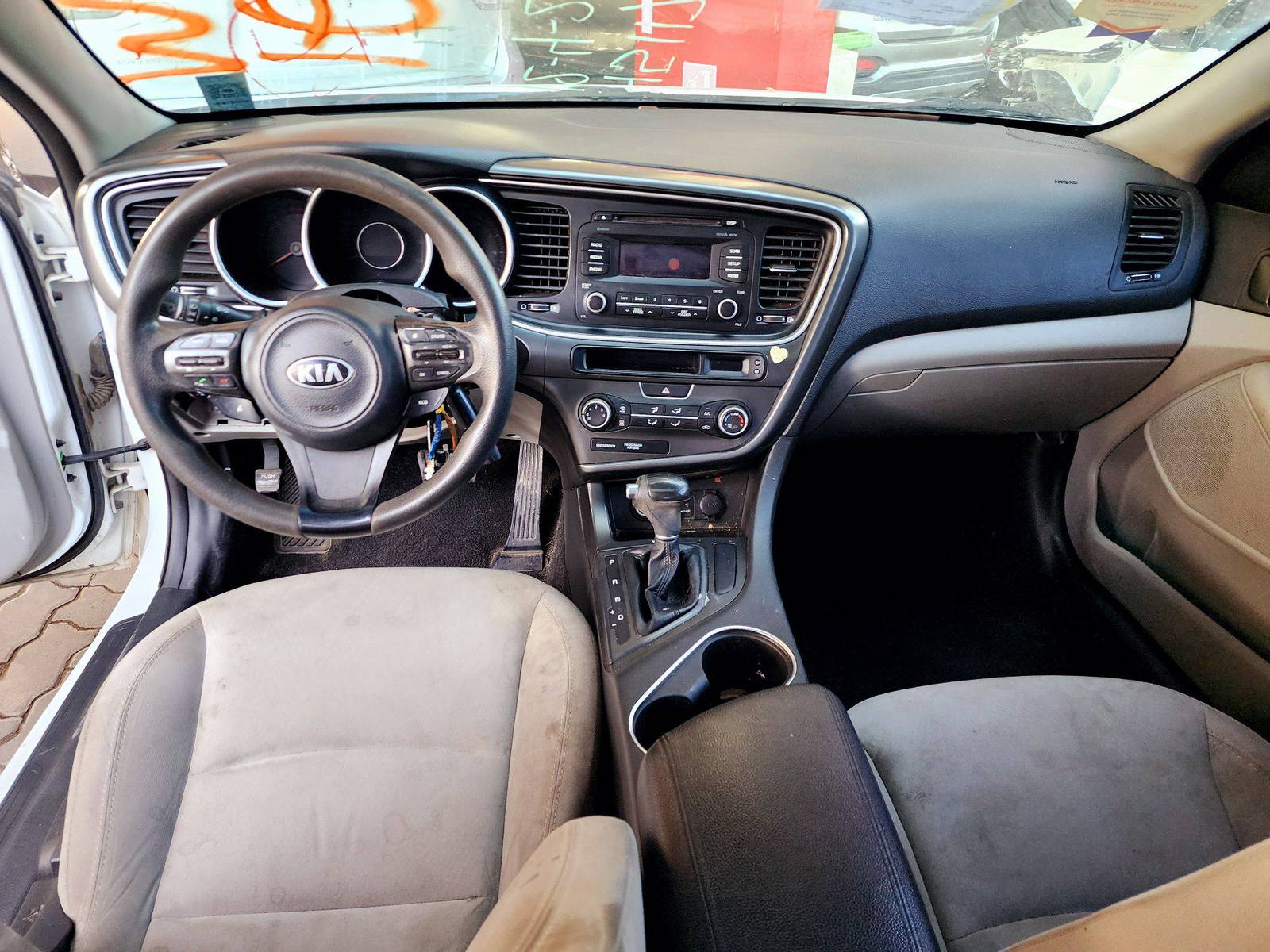 2015 KIA OPTIMA — 241299 Miles — Lot 4A75FG451177 — Souq - Marhaba Auctions Used Cars - Image 7