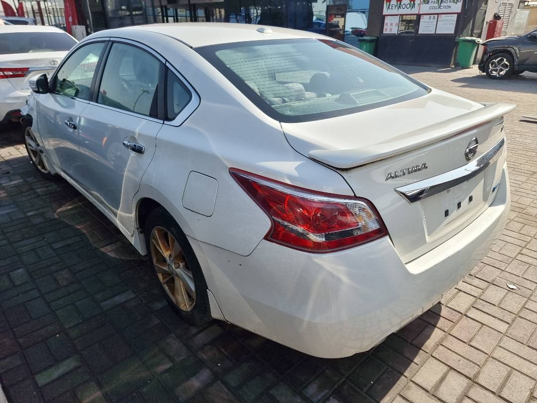2013 NISSAN ALTIMA — 153384 Miles — Lot C148029 — Ind. 12 - Marhaba Auctions Used Cars - Image 5