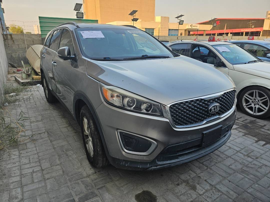 KIA SORENTO 2016 - Marhaba Auction Used Cars - Image 4