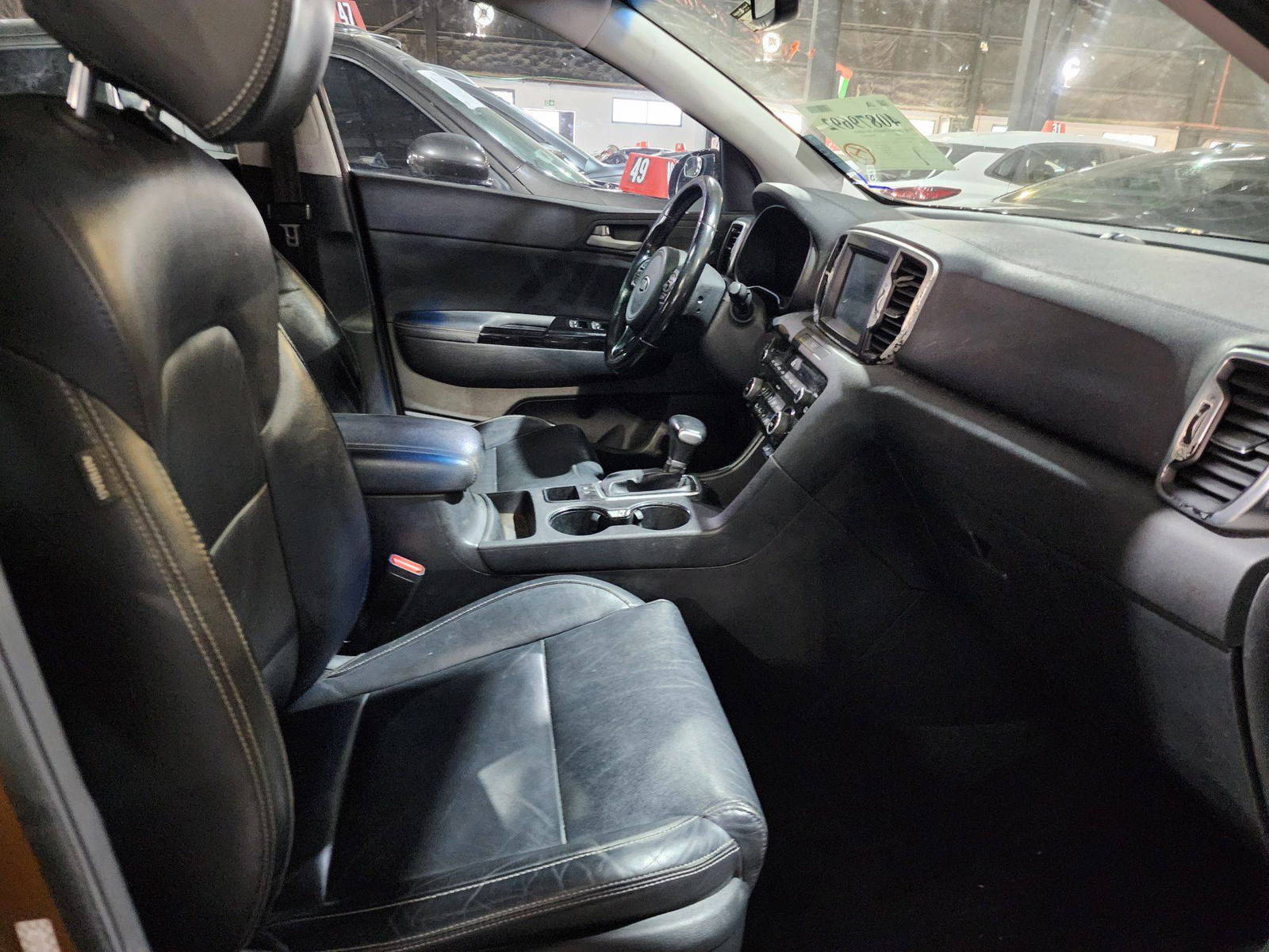 2018 KIA SPORTAGE — 178096 Miles — Lot 40879692 — Al Quoz - Marhaba Auctions Used Cars - Image 9