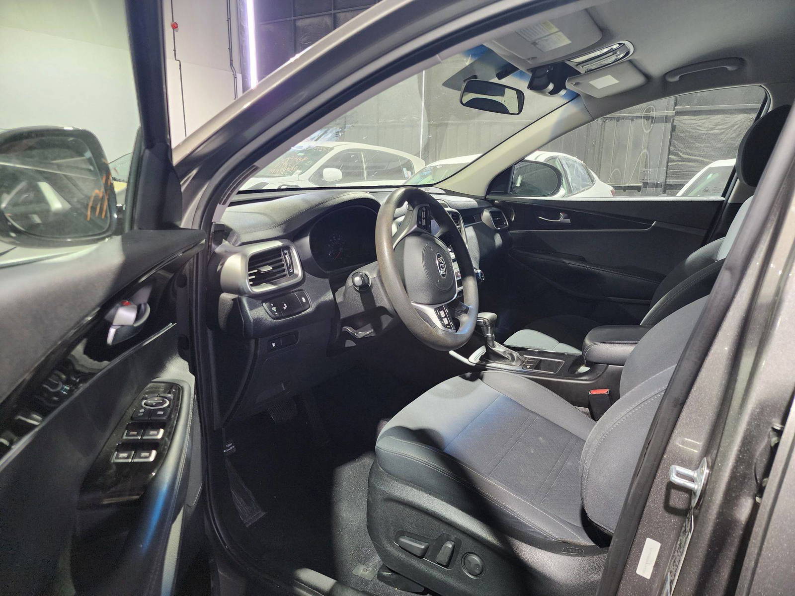 KIA SORENTO 2019 - Marhaba Auction Used Cars - Image 9