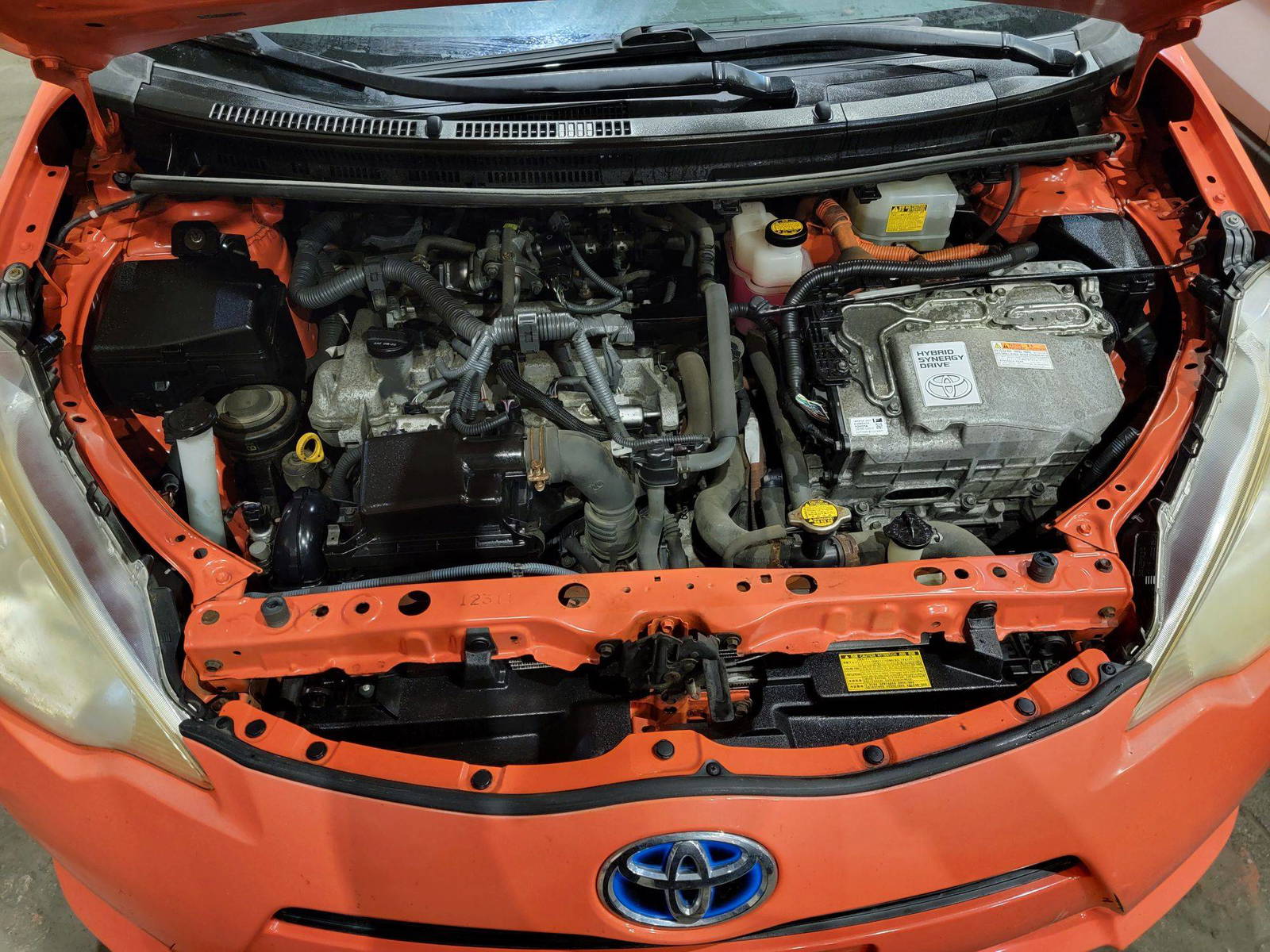2012 TOYOTA PRIUS C — 147896 Miles — Lot 39C1027203 — Main - Marhaba Auctions Used Cars - Image 11