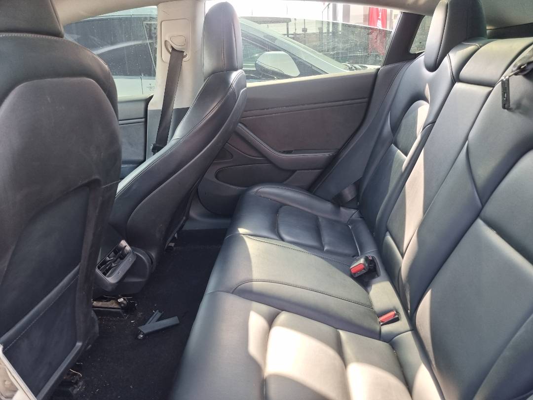 TESLA MODEL 3 2019 - Marhaba Auction Used Cars - Image 4