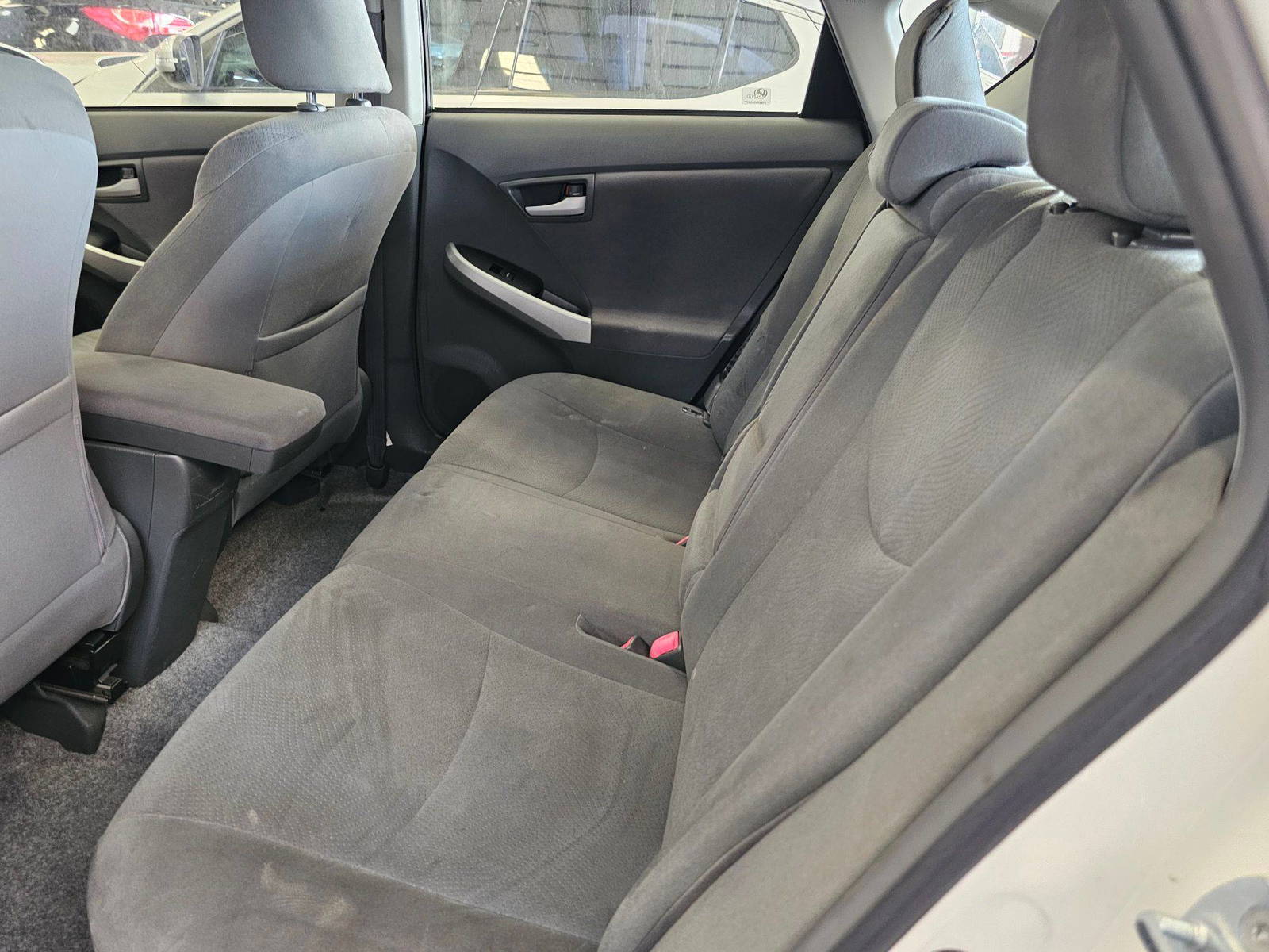 TOYOTA PRIUS 2010 - Marhaba Auction Used Cars - Image 8