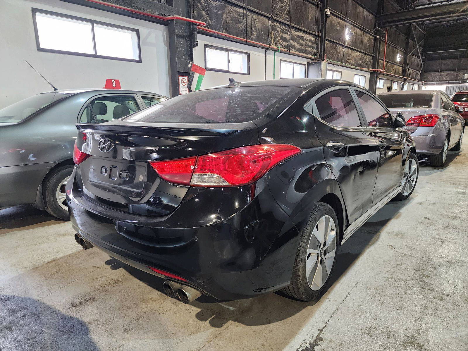2012 HYUNDAI AVANTE — 243297 KM — Lot 501008 — Al Quoz - Marhaba Auctions Used Cars - Image 6
