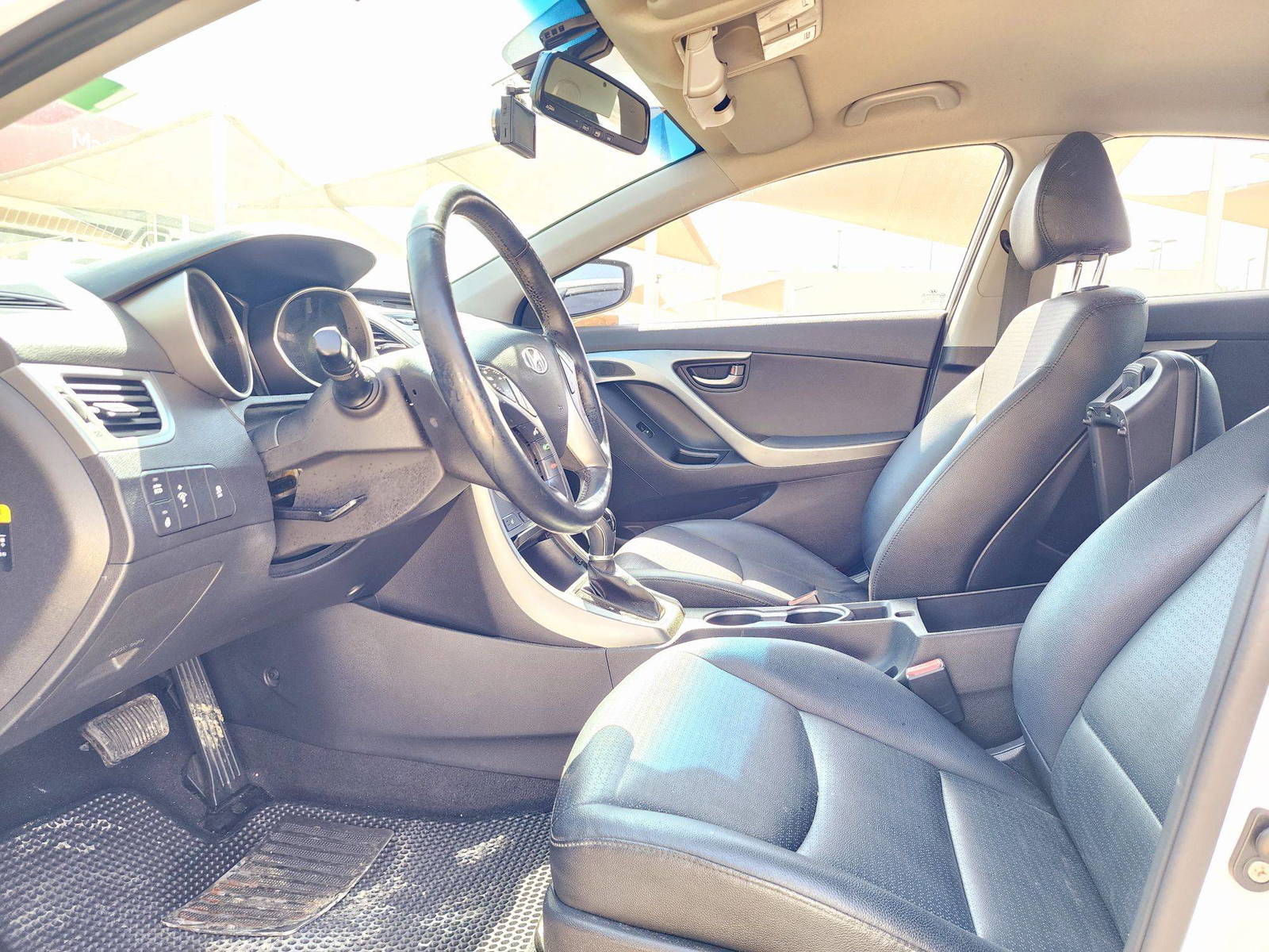 2014 HYUNDAI AVANTE — 116308 KM — Lot 999257 — Souq - Marhaba Auctions Used Cars - Image 8
