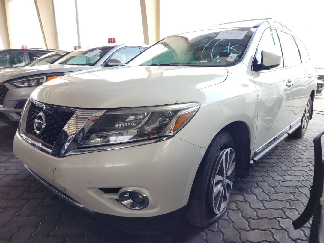 2014 NISSAN PATHFINDER — 121467 Miles — Lot 17658 — Souq - Marhaba Auctions Used Cars - Image 3
