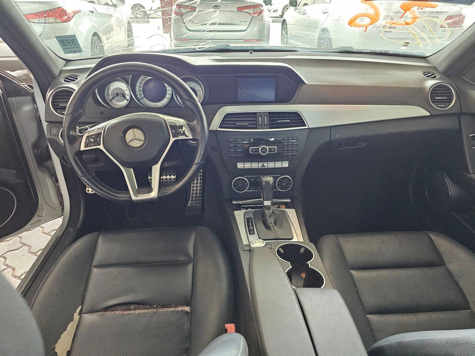 2014 MERCEDES BENZ C-250 — 146979 Miles — Lot B8EA939270 — Souq - Marhaba Auctions Used Cars - Image 7