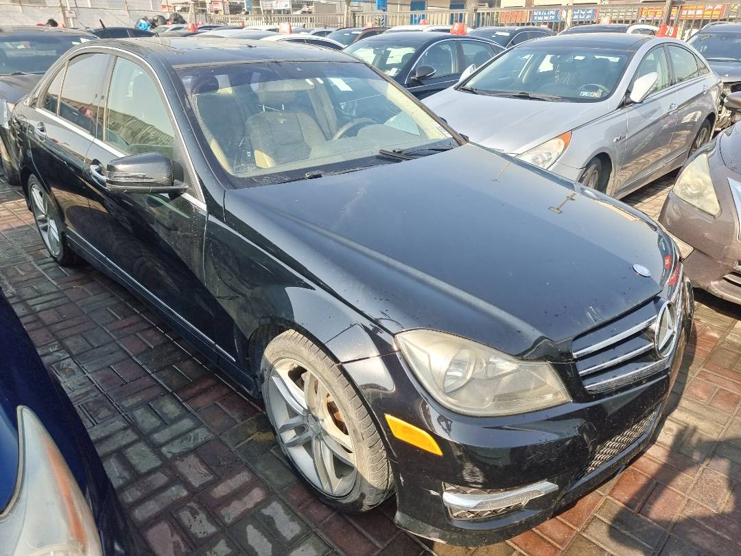 MERCEDES BENZ C 250 2014 - Marhaba Auction Used Cars - Image 3