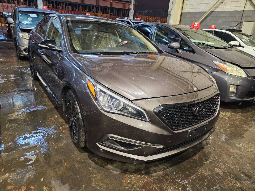 2015 HYUNDAI SONATA — 187772 Miles — Lot H241322 — Main - Marhaba Auctions Used Cars - Image 4