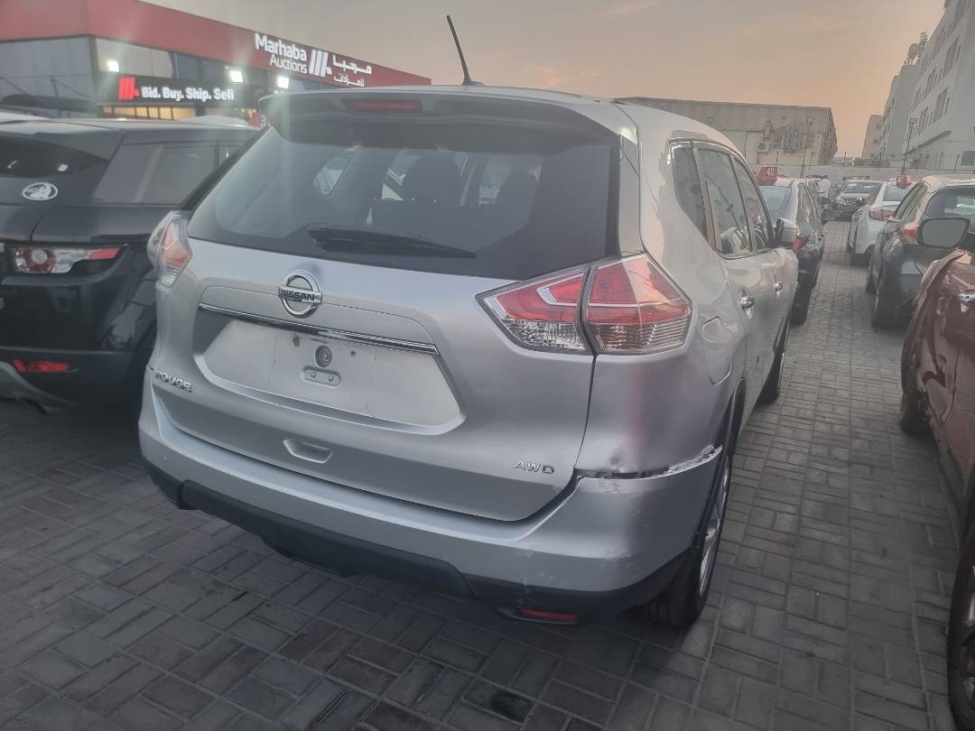 2015 NISSAN ROGUE — 174674 Miles — Lot 590966 — Ind. 12 - Marhaba Auctions Used Cars - Image 4