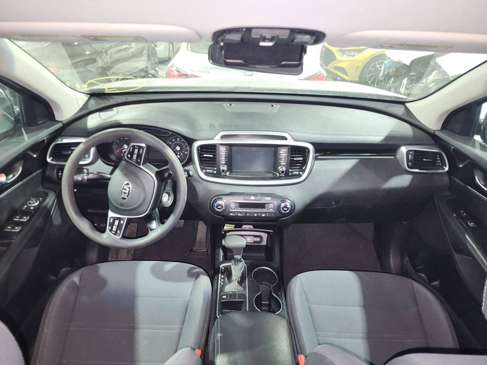 KIA SORENTO 2019 - Marhaba Auction Used Cars - Image 8