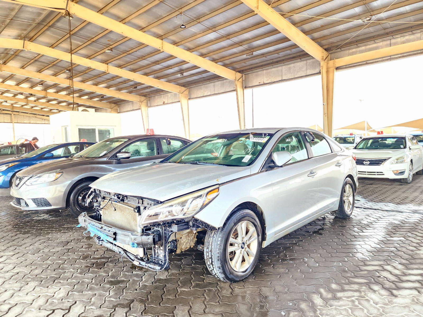2017 HYUNDAI SONATA — 146918 Miles — Lot 66883564 — Souq - Marhaba Auctions Used Cars - Image 5