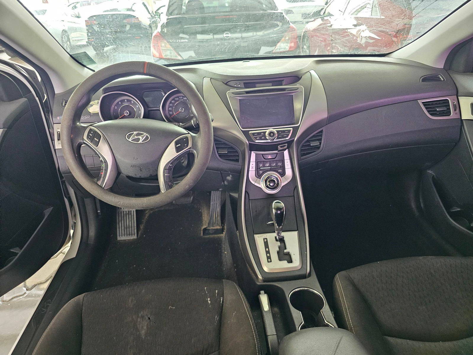 2012 HYUNDAI AVANTE — 280162 KM — Lot 606910 — Souq - Marhaba Auctions Used Cars - Image 7