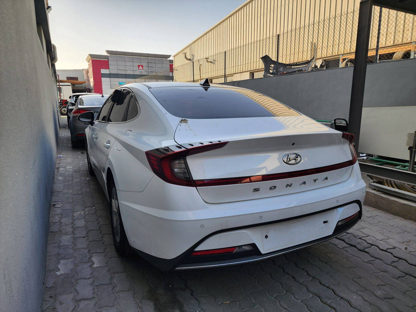 2020 HYUNDAI SONATA — 175705 KM — Lot 013199 — UMM RAMOOL - Marhaba Auctions Used Cars - Image 6