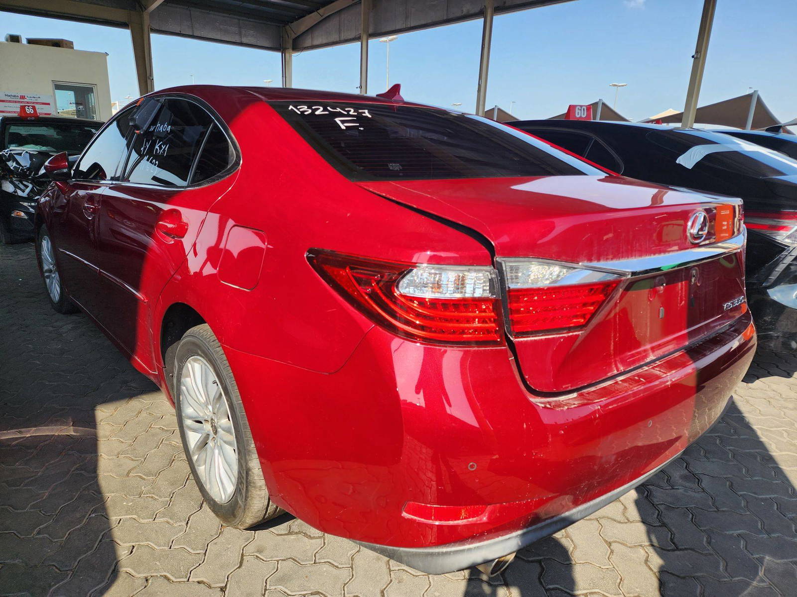 2014 LEXUS ES 350 — 169829 Miles — Lot 70125763 - Marhaba Auctions Used Cars - Image 12