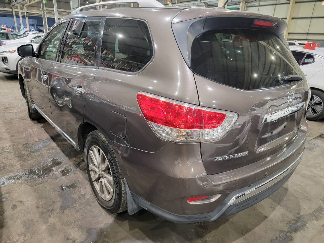 2015 NISSAN PATHFINDER — 228308 Miles — Lot 341884 — Ind. 12 - Marhaba Auctions Used Cars - Image 5