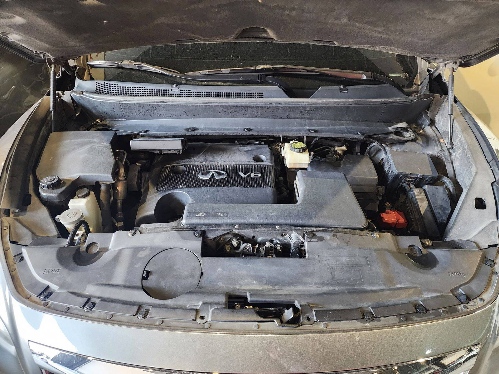 2015 INFINITI QX60 — 190941 KM — Lot 542091 — Al Quoz - Marhaba Auctions Used Cars - Image 13